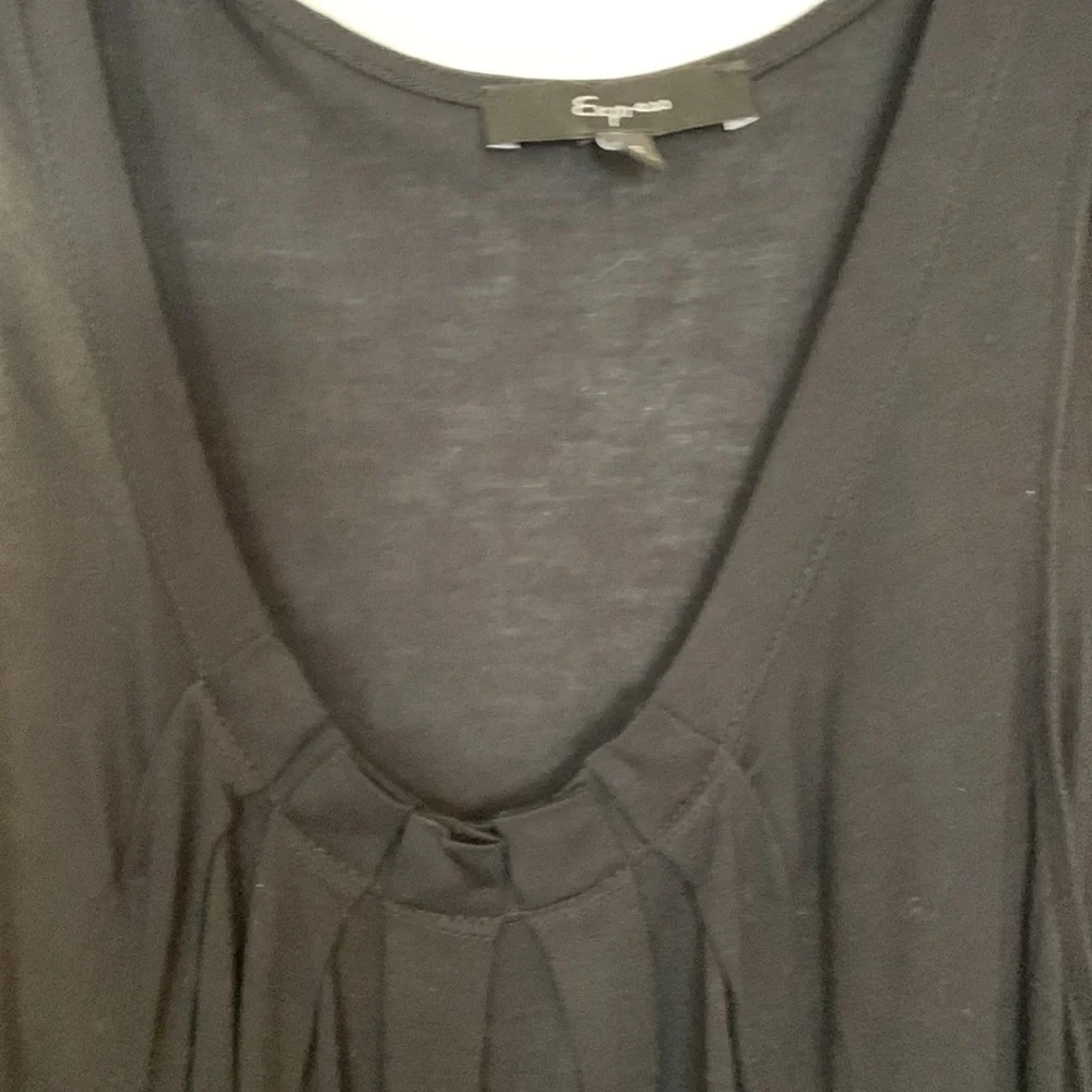 Express Top - Picture 2 of 5